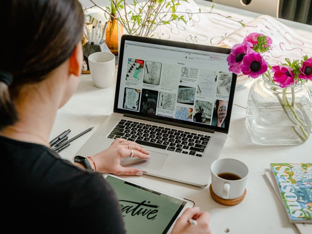 Pengembangan website bisnis yang cepat dan mobile-friendly oleh tim Zalnative